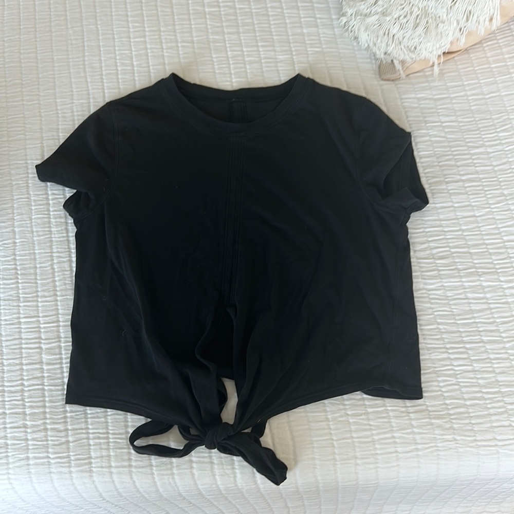 Lulu lemon top